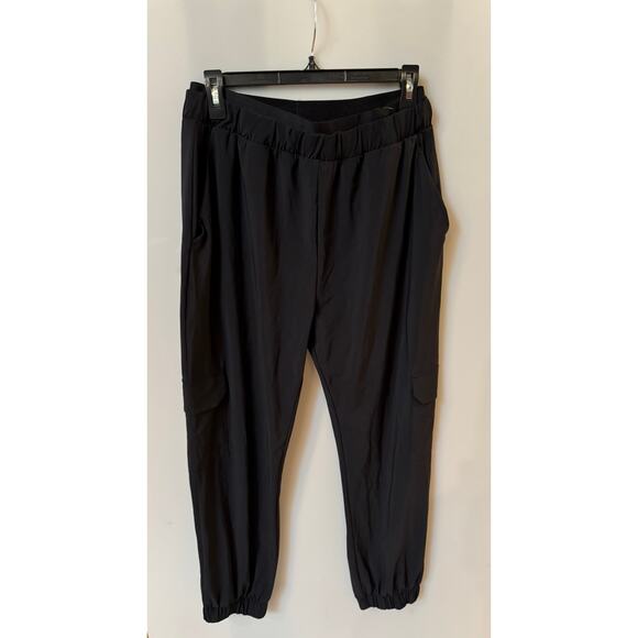Sweaty Betty Explorer Cargo women’s black Pants size medium - Picture 5 of 6